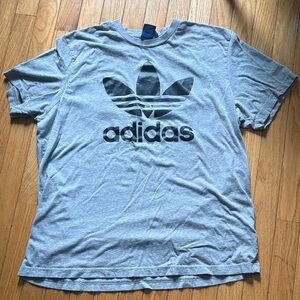ADIDAS Men’s XL Tee